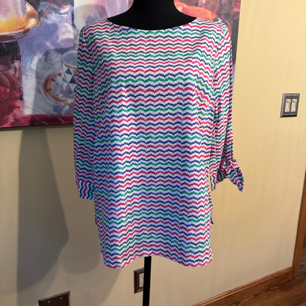 PRICE DROP!!! Talbots PETITE Large zig zag print pop-over top 3/4 sleeve  EUC